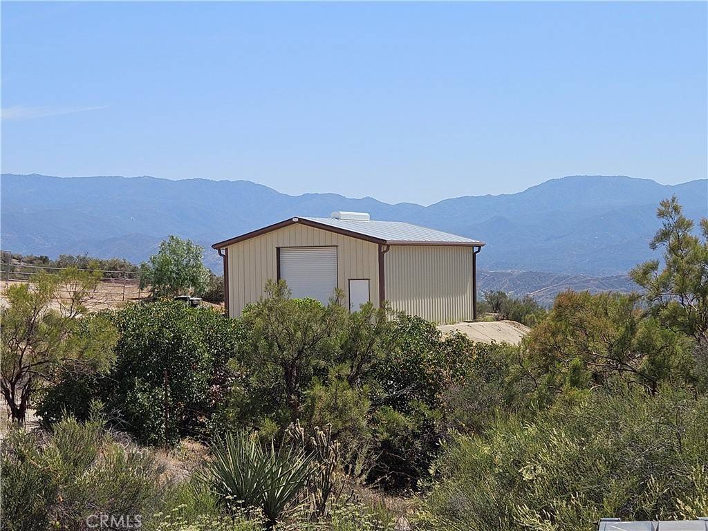 Aguanga, CA 92536,42950 Sage RD