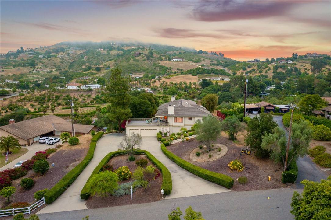 Fallbrook, CA 92028,1357 Sunny Heights RD