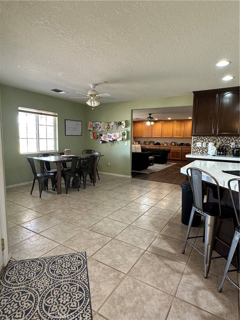 8843 San Diego DR Yucca Valley, CA 92284