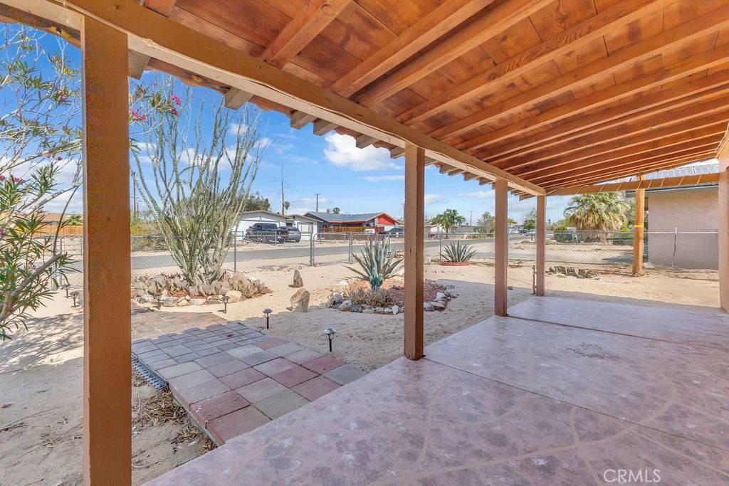 29 Palms, CA 92277,6365 Cahuilla AVE