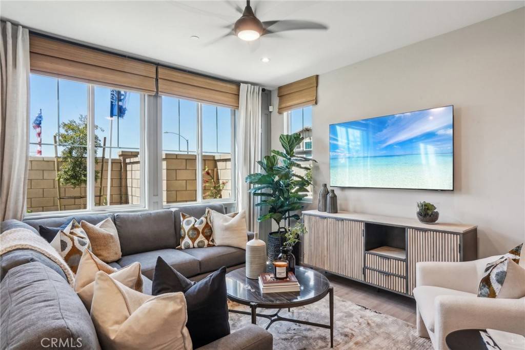 Fontana, CA 92336,15577 Asana WAY