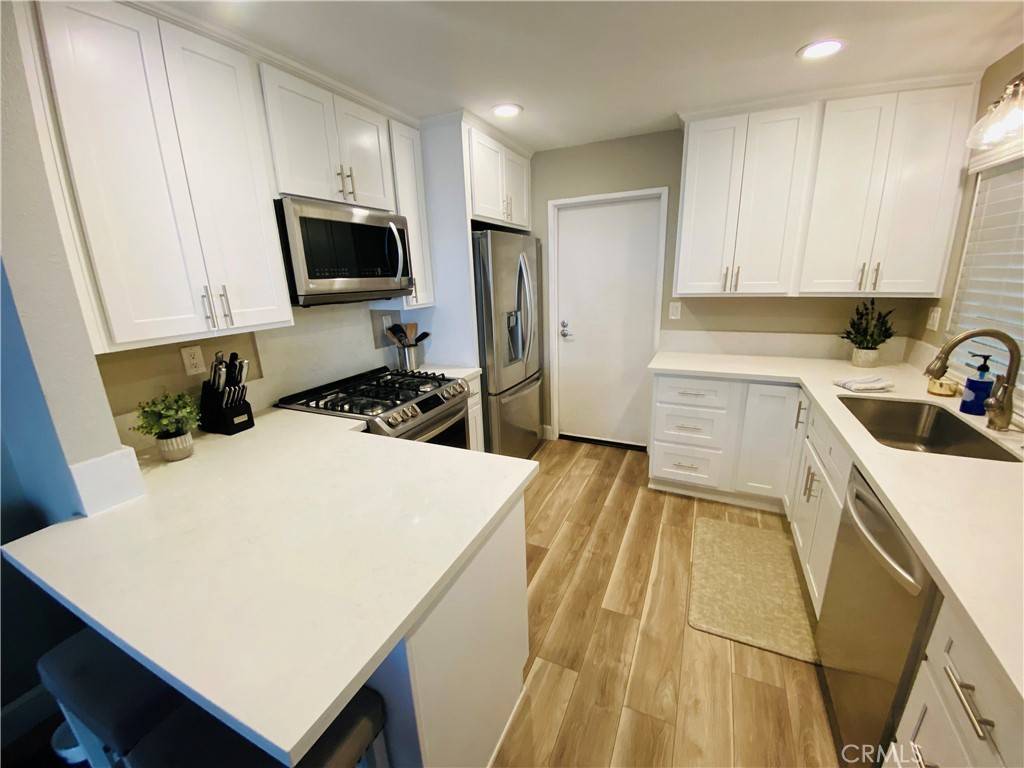 Placentia, CA 92870,1225 Lima CIR #18