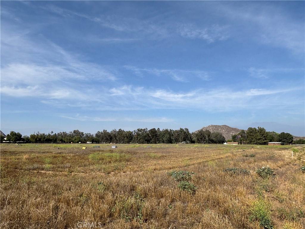 Hemet, CA 92545,25350 California AVE