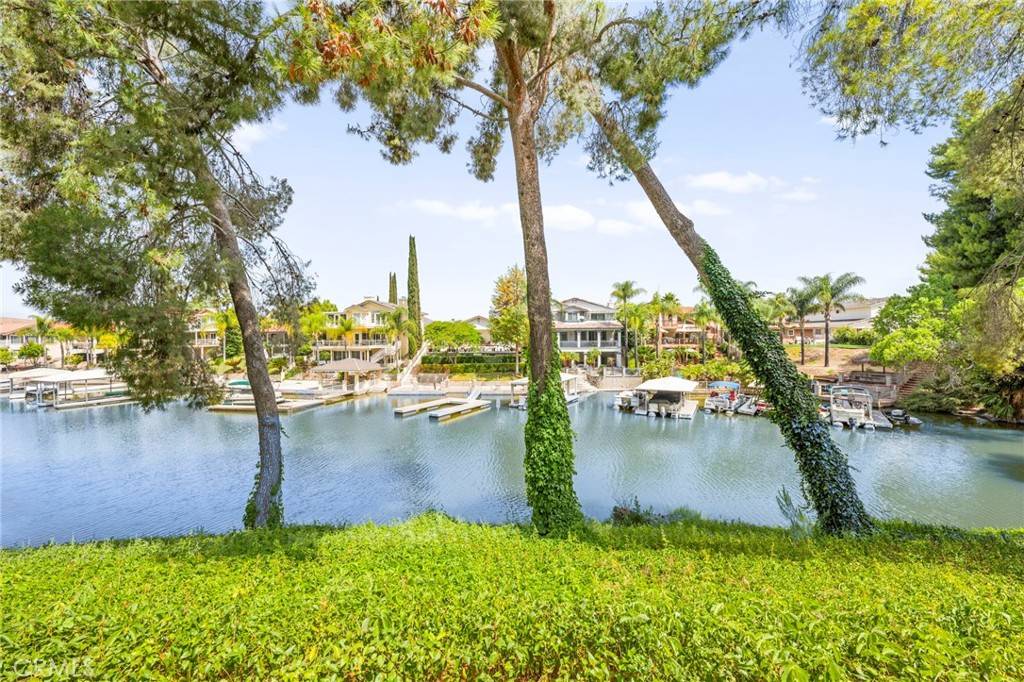 Canyon Lake, CA 92587,24311 Canyon Lake DR N #12