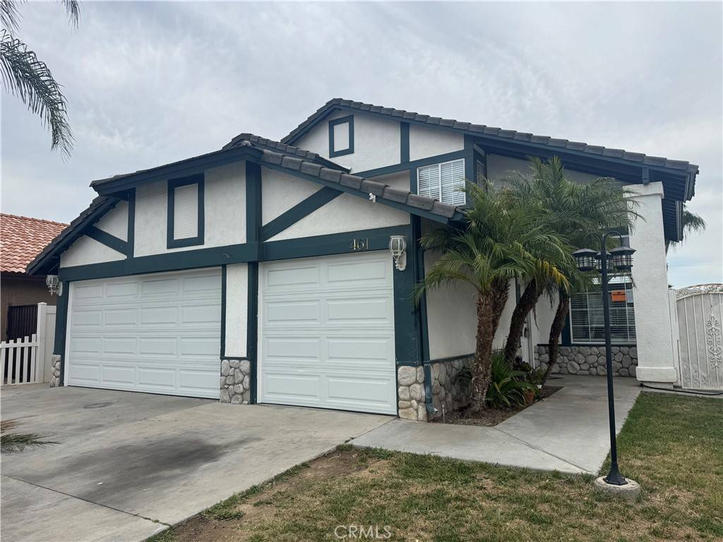 Perris, CA 92571,461 Camino Los Gallos