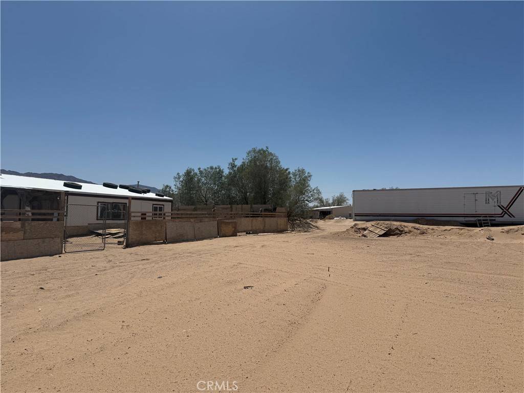 Newberry Springs, CA 92365,33033 Mountain View RD