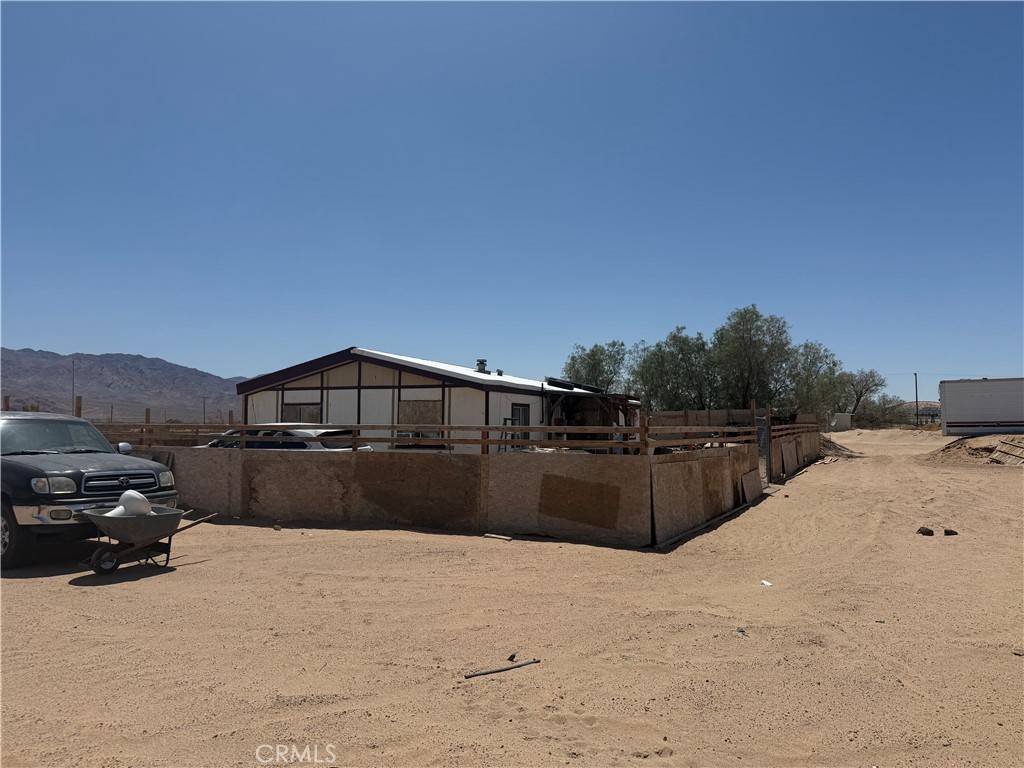 Newberry Springs, CA 92365,33033 Mountain View RD