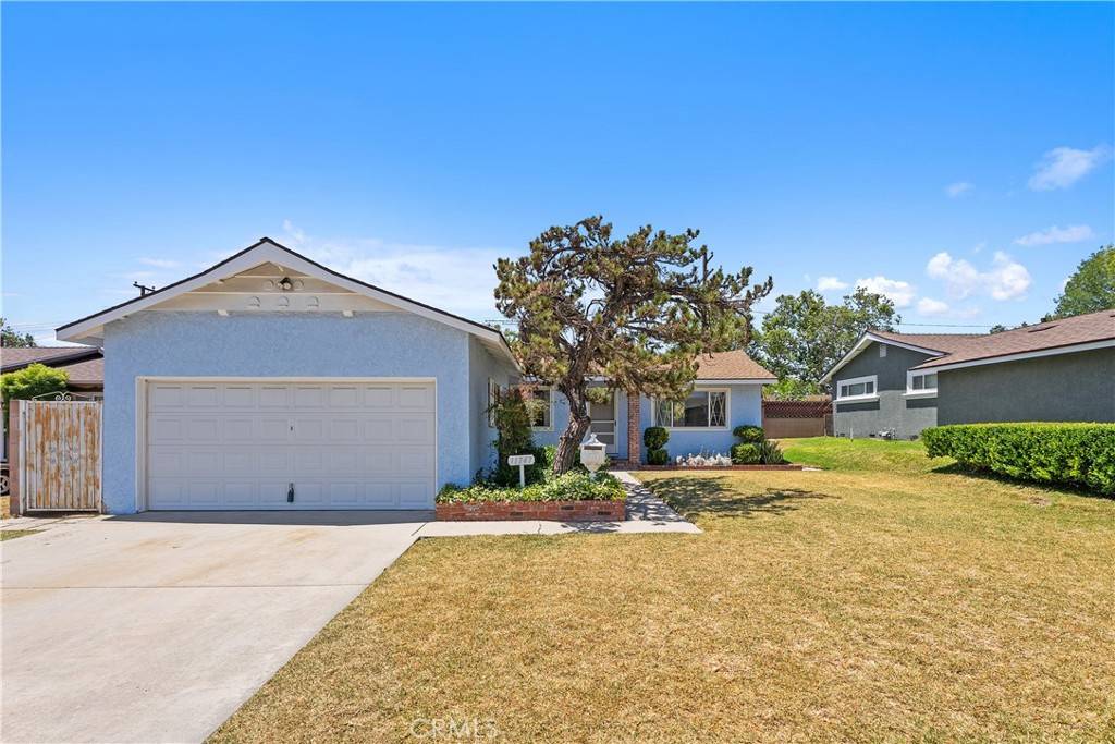 La Mirada, CA 90638,11747 Hollyview DR