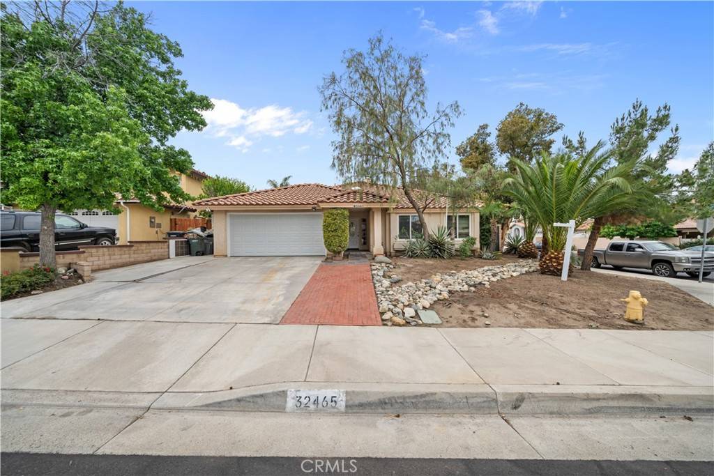 Lake Elsinore, CA 92530,32465 Beechwood LN