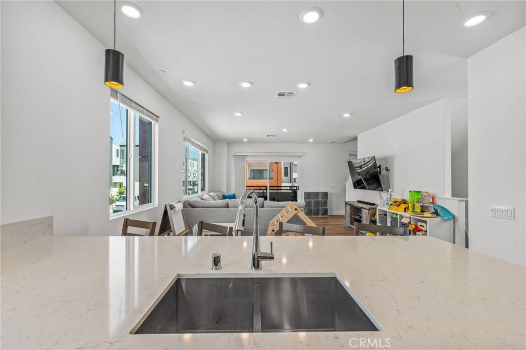 San Diego, CA 92154,2125 Reed DR