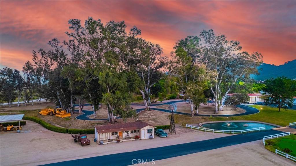 Murrieta, CA 92562,26465 Douglas AVE
