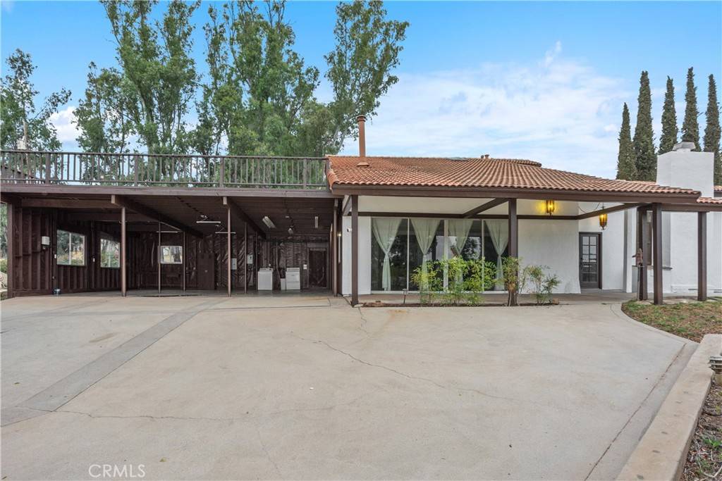 Escondido, CA 92026,510 Cleveland AVE