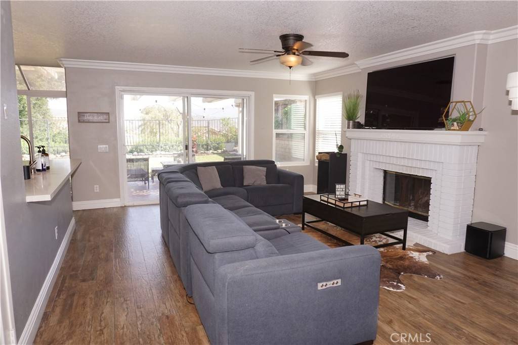 Corona, CA 92879,2622 Presidio LN