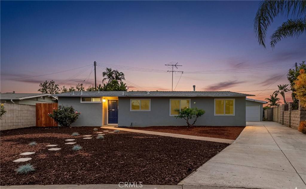 Buena Park, CA 90620,5921 Los Ramos CIR