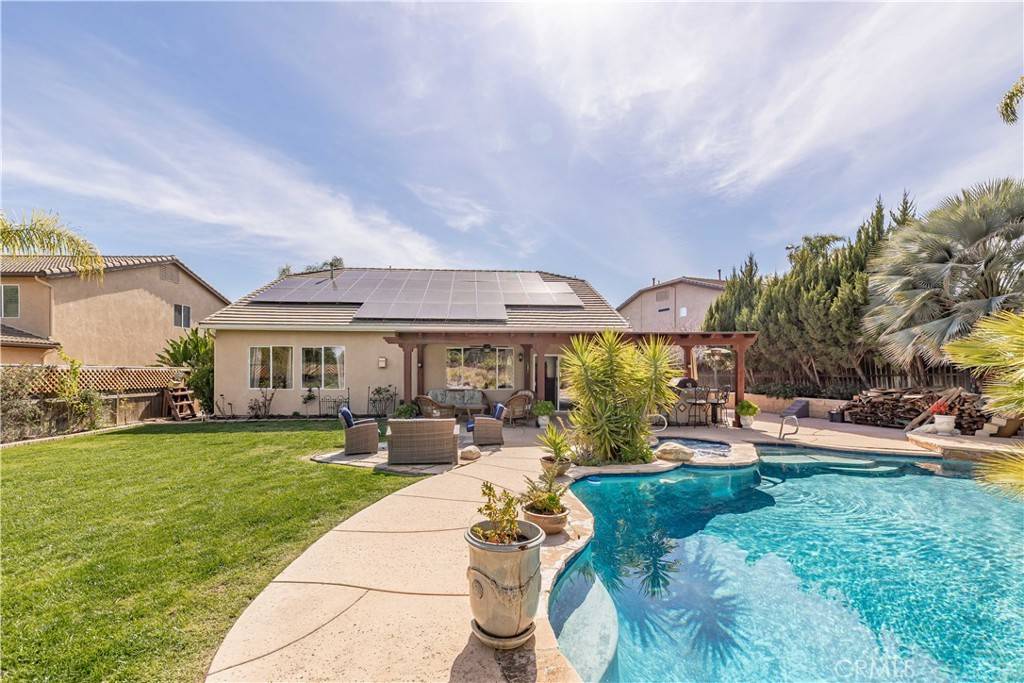 Murrieta, CA 92562,38260 Willow CT