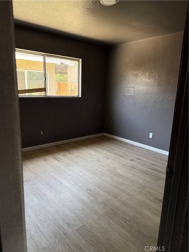 Hemet, CA 92543,1030 W Latham AVE