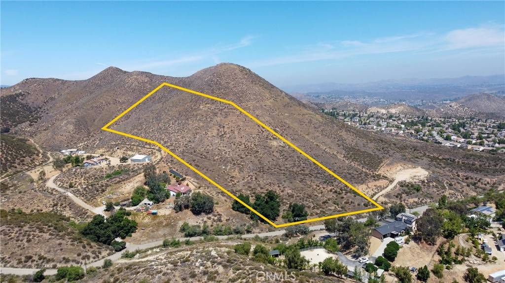 Wildomar, CA 92595,32350 Lost Road