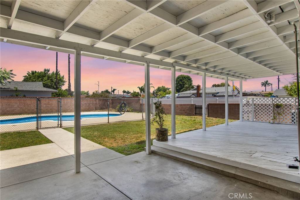 Montclair, CA 91763,5342 Kingsley ST