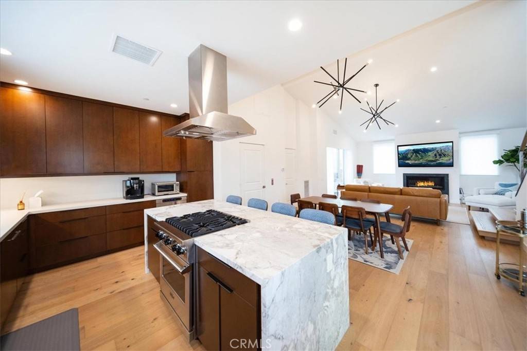 Carlsbad, CA 92008,3632 Garfield ST