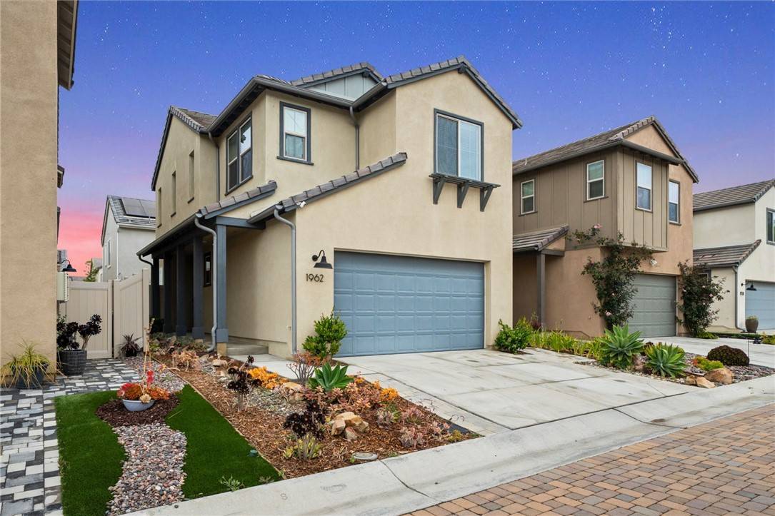 Escondido, CA 92026,1962 Julie Dawn PL