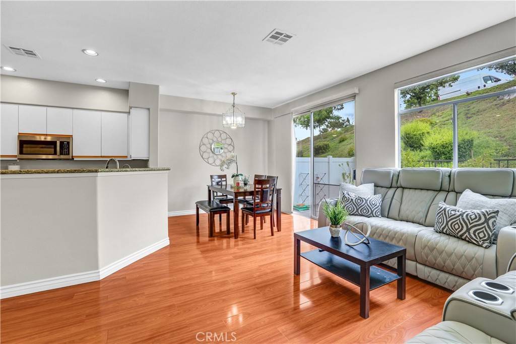 San Diego, CA 92128,12526 Heatherton CT #186