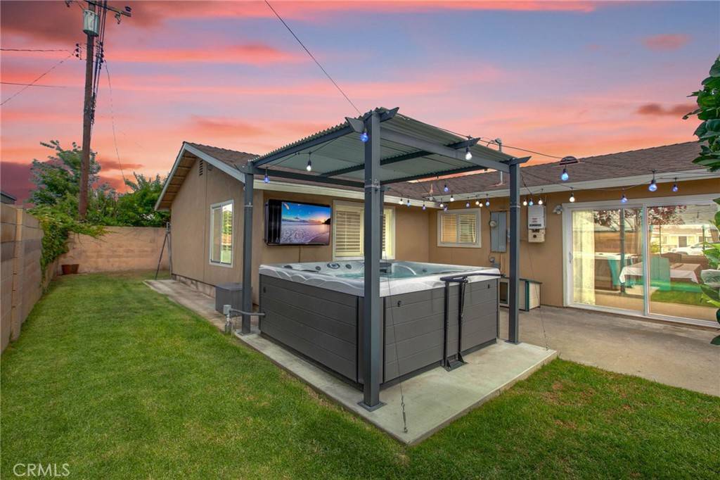 Huntington Beach, CA 92647,6791 Retherford DR