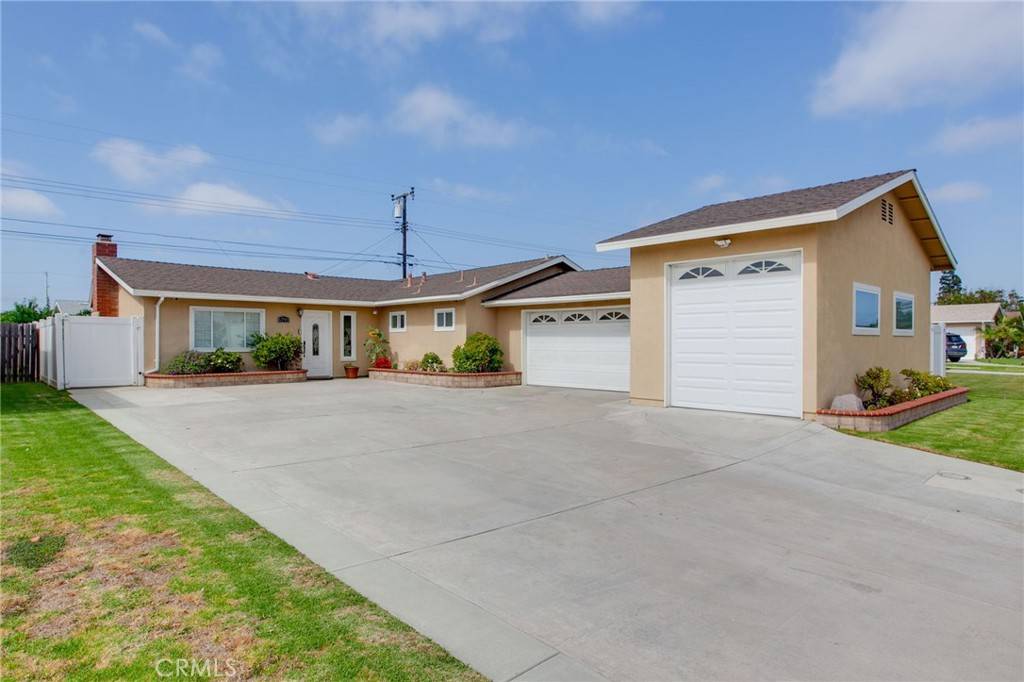 Huntington Beach, CA 92647,6791 Retherford DR