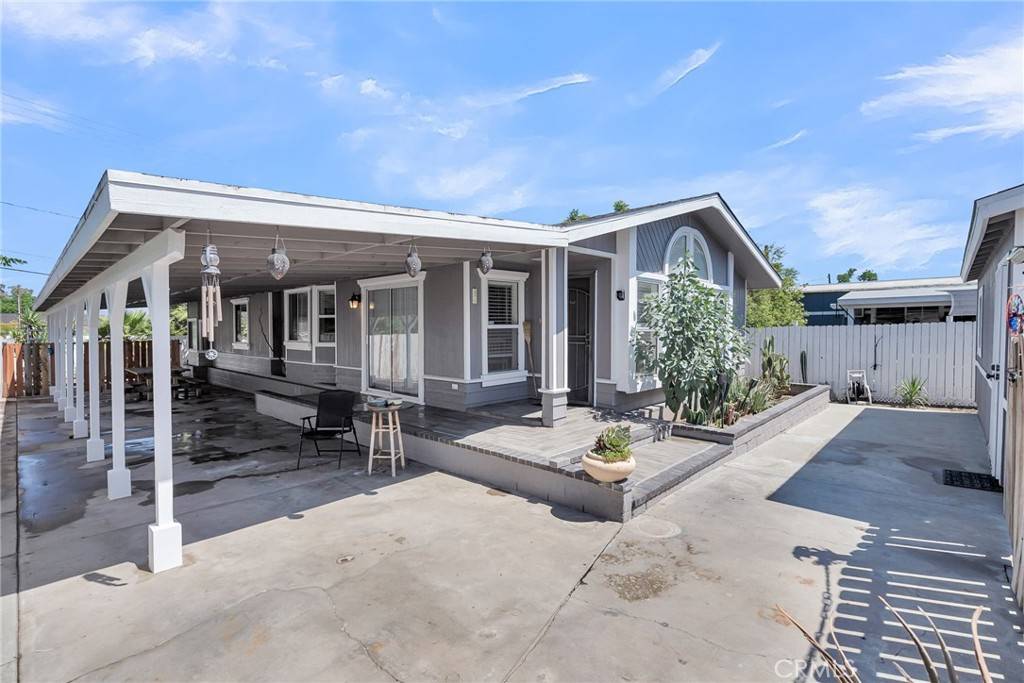 Lake Elsinore, CA 92530,32951 Rome Hill RD