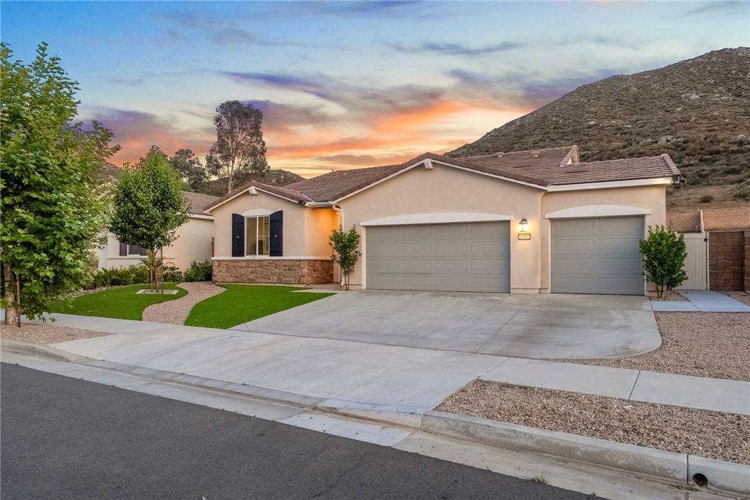 Winchester, CA 92596,32157 Prairie Crossing DR