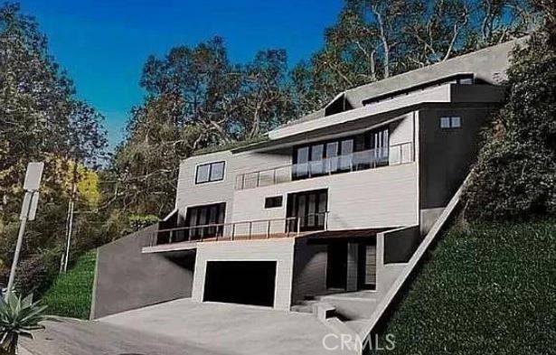 Santa Barbara, CA 93101,1240 W Micheltorena #13 ST W