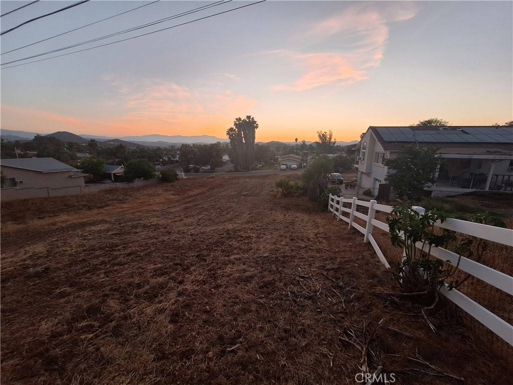 Menifee, CA 92587,0 Avenida De las flores