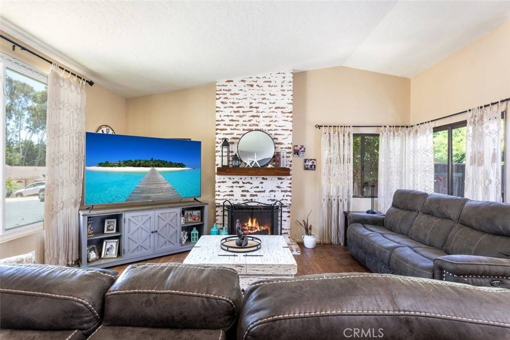 Fallbrook, CA 92028,705 Old Bridge RD