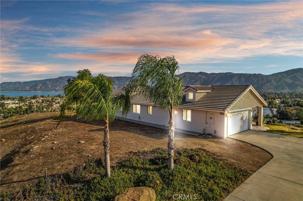 Lake Elsinore, CA 92530,16537 Stevens AVE