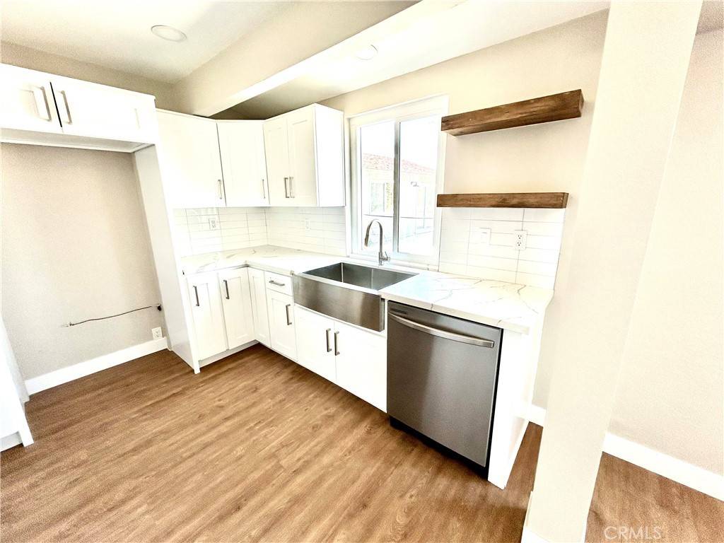29 Palms, CA 92277,6698 Mesquite DR