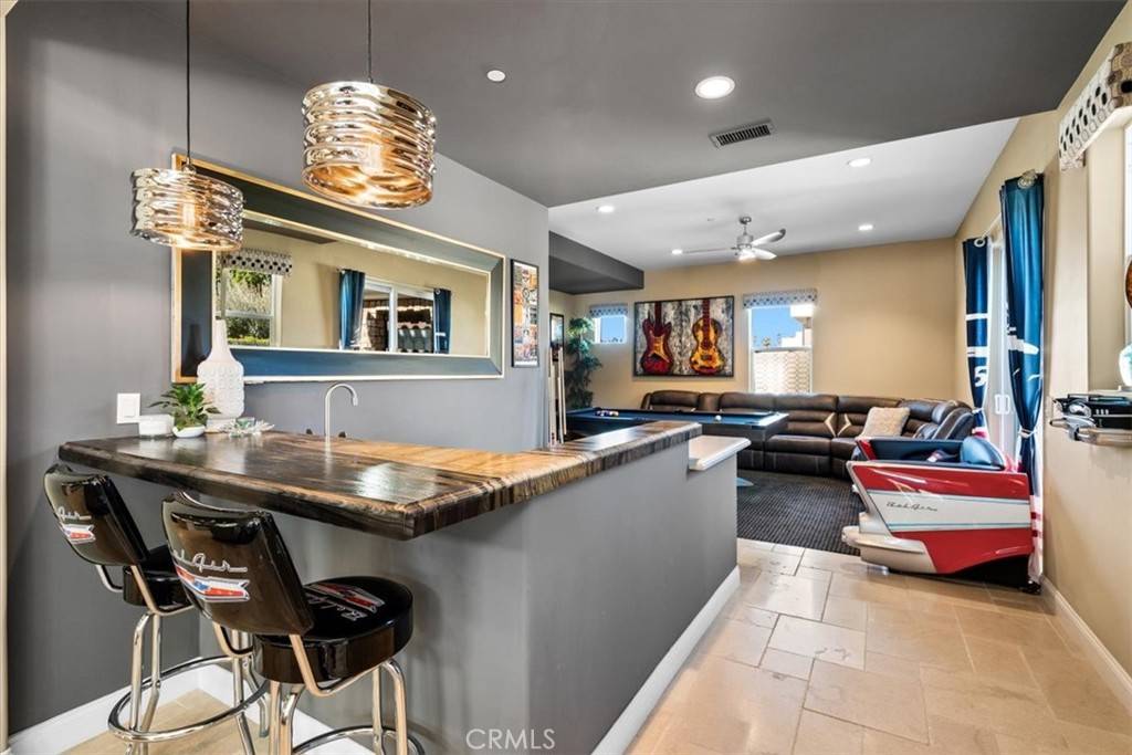 Rancho Mirage, CA 92270,17 Emerald CT