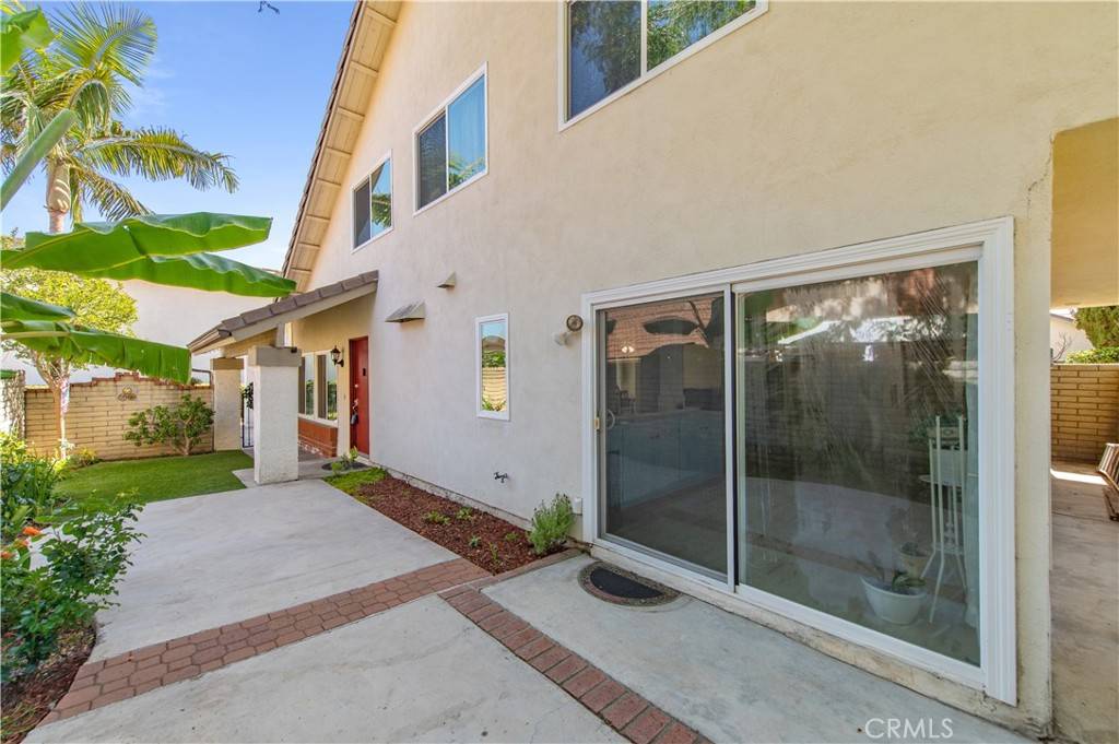 Los Alamitos, CA 90720,12441 Interior Circle