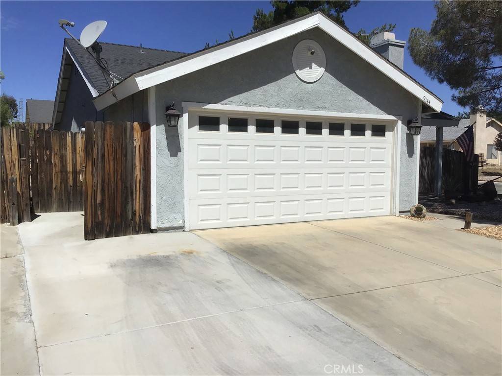 Hesperia, CA 92344,9144 Oakleaf CT
