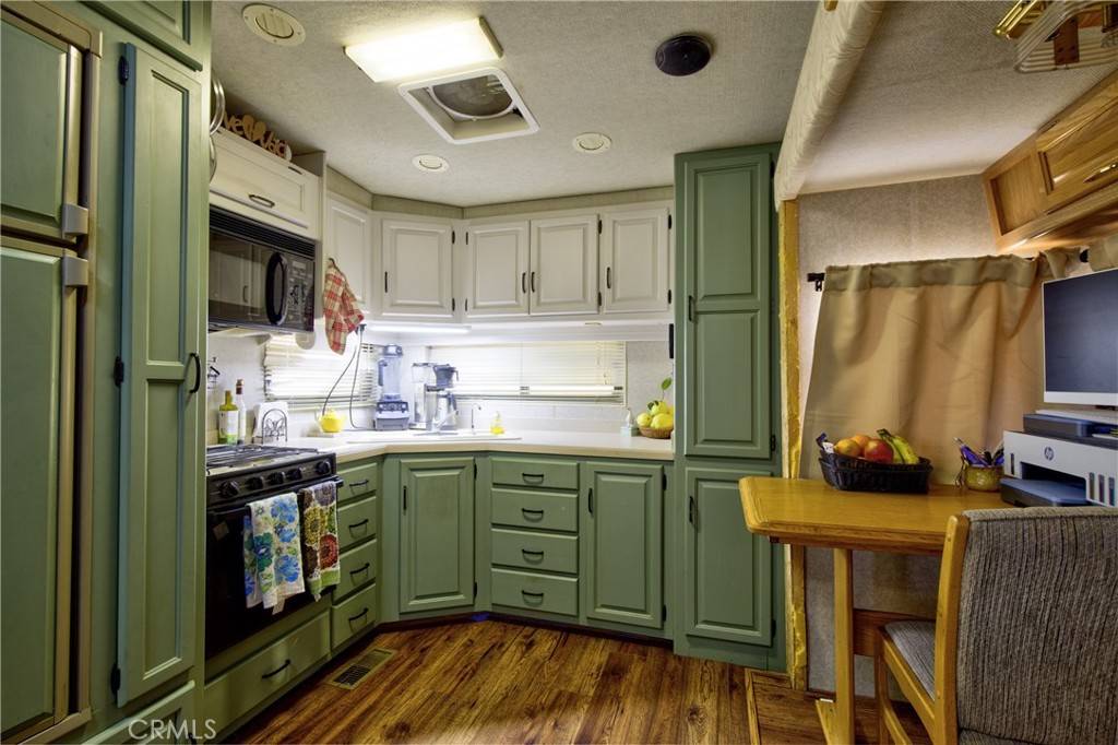 Hemet, CA 92544,39106 Dusty TRL