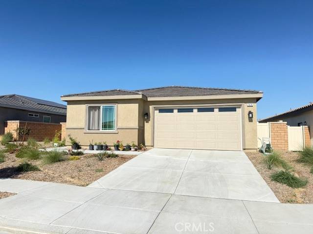 Riverside, CA 92507,7676 Nectarsweet DR
