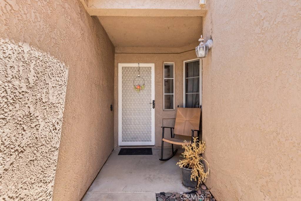 Hemet, CA 92545,930 Countryside ST