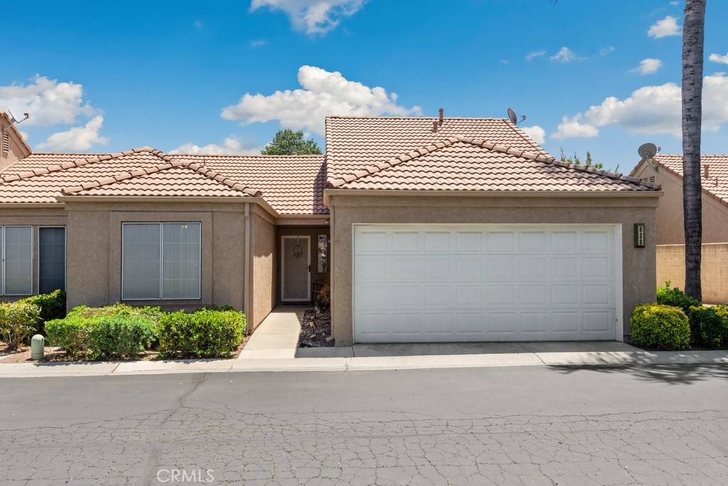 Hemet, CA 92545,930 Countryside ST