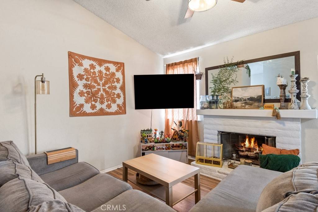 Hemet, CA 92545,930 Countryside ST