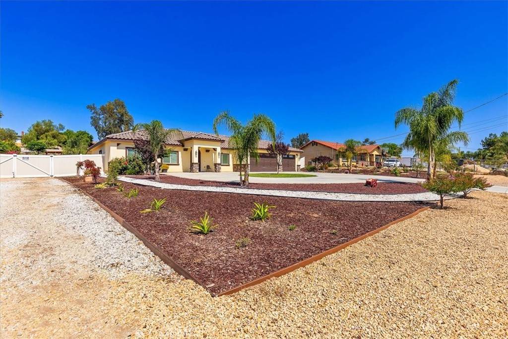 Perris, CA 92570,2162 Sunpark DR