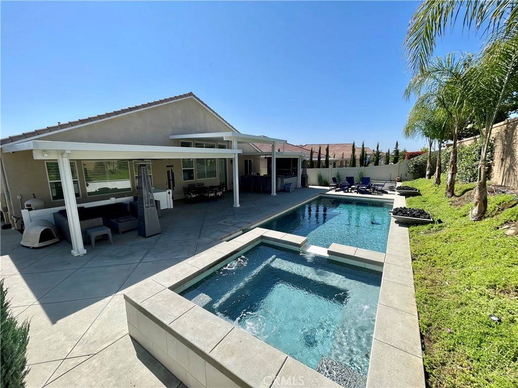 Murrieta, CA 92563,35151 Silverleaf LN
