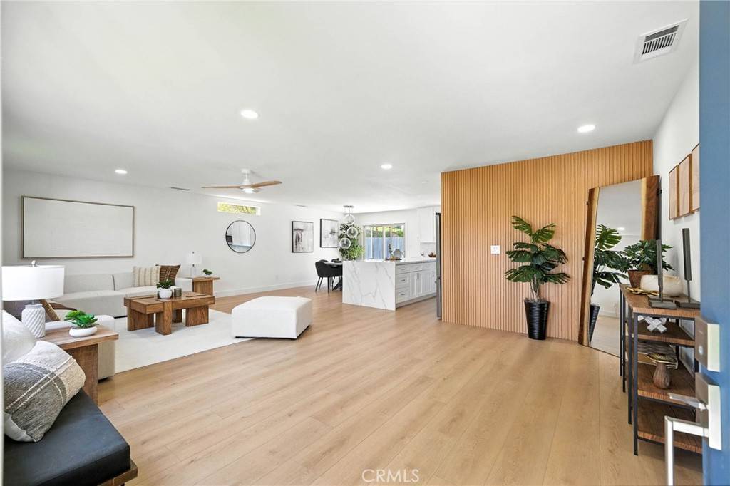 Poway, CA 92064,12602 Roberto WAY