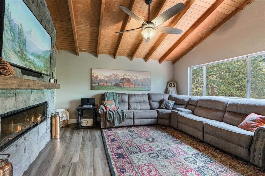 Idyllwild, CA 92549,53825 Marian View DR