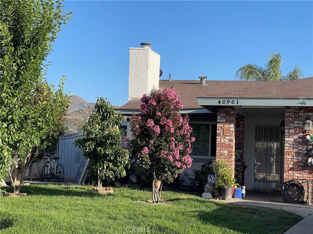 Hemet, CA 92544,40901 Reden CT