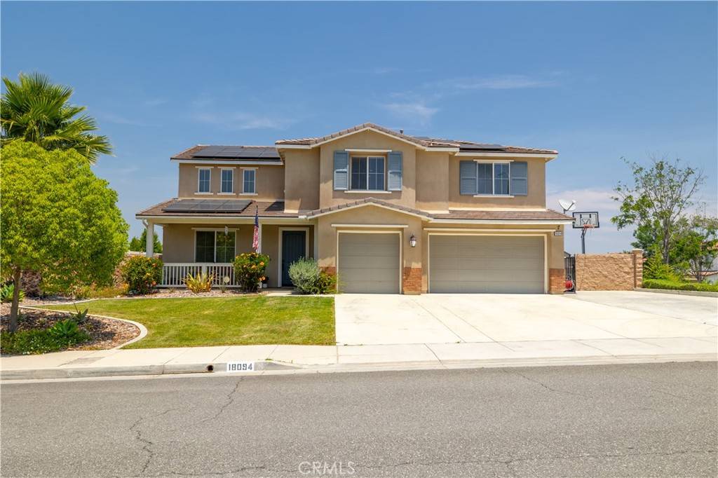 Riverside, CA 92508,18094 Olivenhain DR