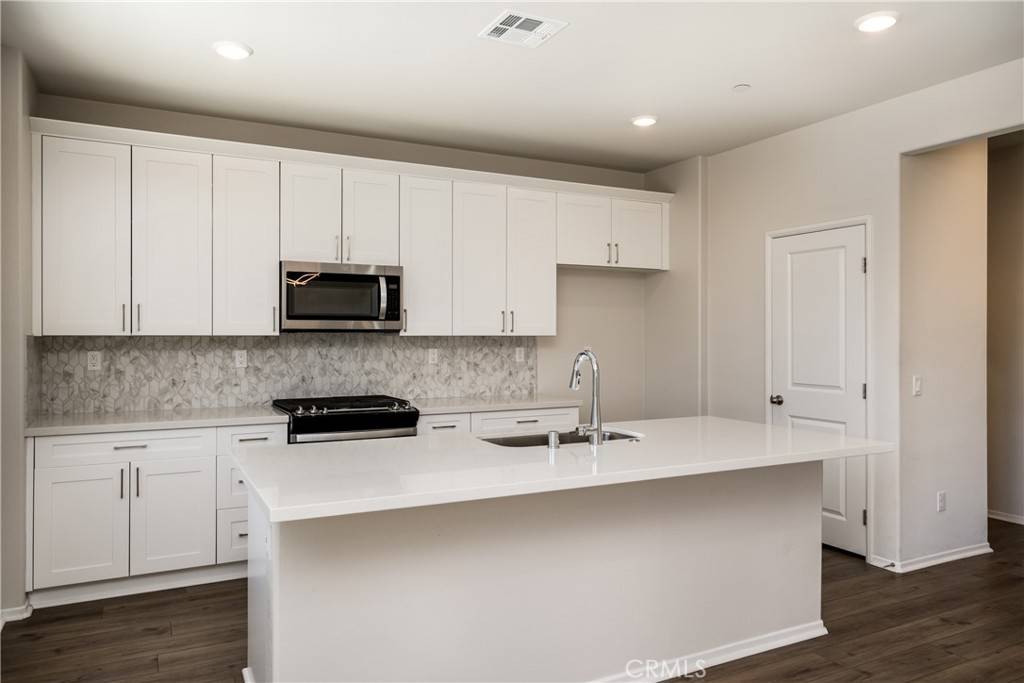 Winchester, CA 92596,31844 Gimbal WAY
