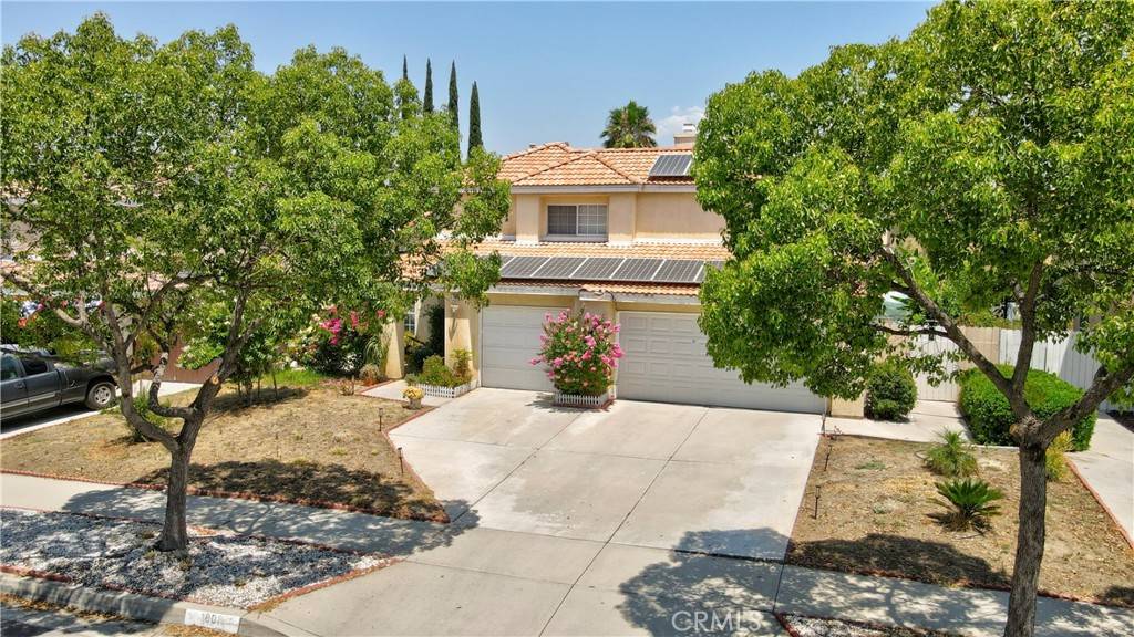 Redlands, CA 92374,1808 Cave ST